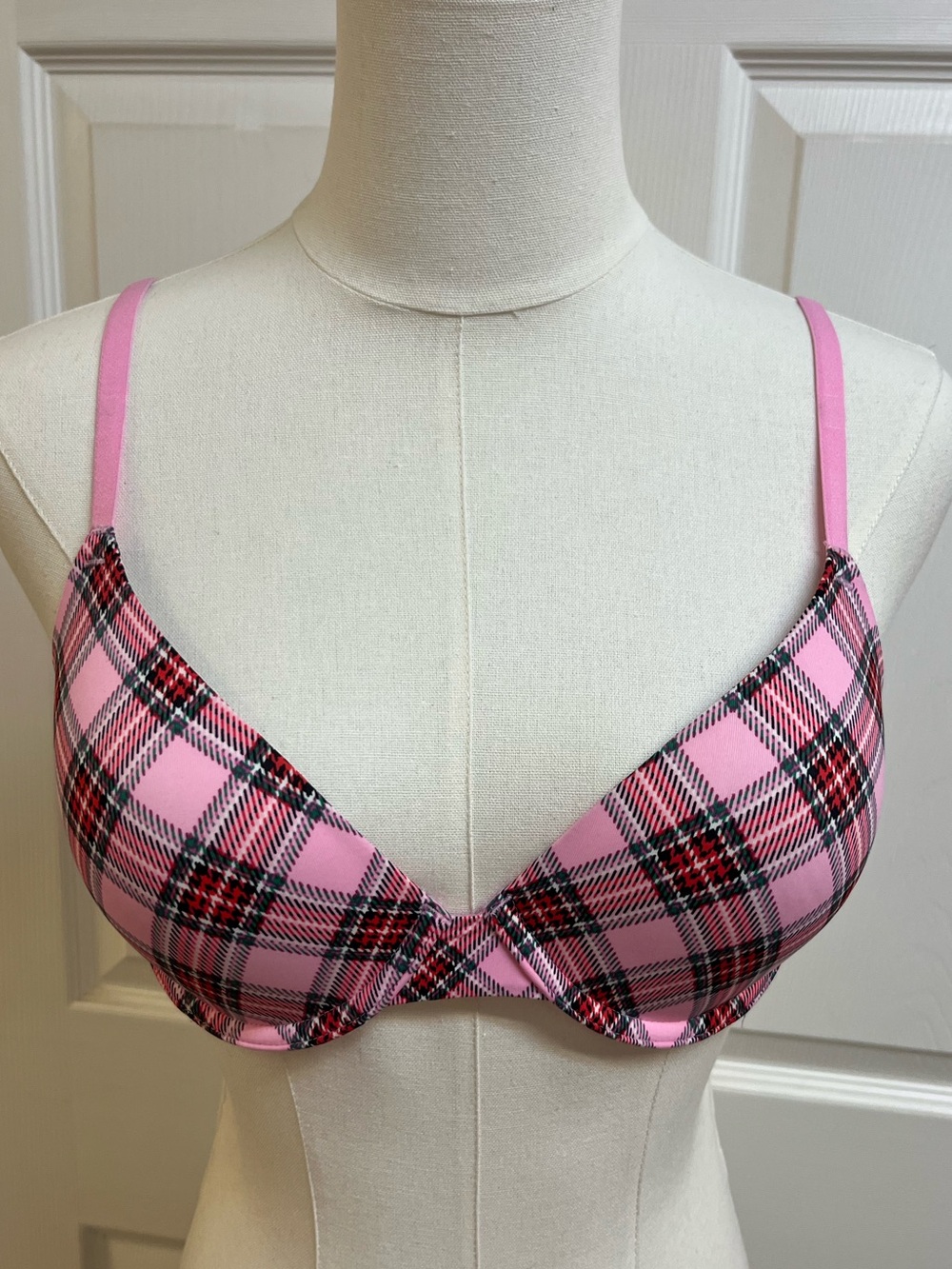 PINK Victoria Secret - Pink Lightly Patted Bra